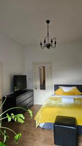 Studio-style room available with a private bathroom and kitchenette