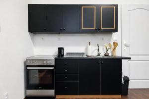 Symbiola River Apartments