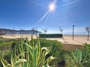 LA PLAGE Rosas Roses INTERimmo