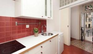 Alfama 1BR with Mezzanine