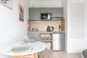 Studio neuf et moderne au cœur de lÎle de Nantes