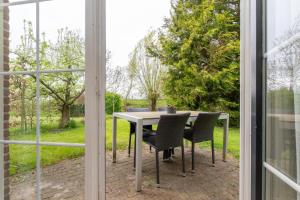 H.Home - Vroondijk 2 Vrouwenpolder Ze