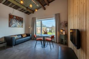 Apartment - Dorpsplein 6 Koudekerke Pleinzicht