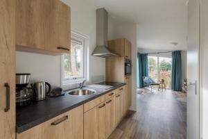 Chalet - Holidaypark Fort den Haak Vrouwenpolder Pet allowed