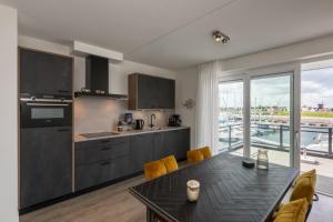 Apt. VM - Havenweg 8-18 S-AnnalaOostr