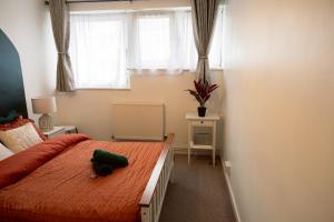 Stylish Hackney 3Bed Apartment with Free Parking & Garden