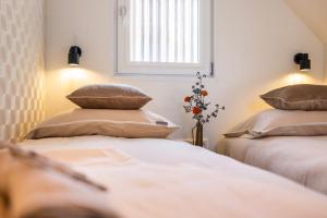 Houseboats Lemmer Luxury stay on the water in Friesland