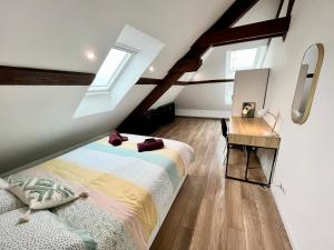 Large Family Duplex - 3 Rooms - Games Room - Near Center and Station - Parking - Quiet