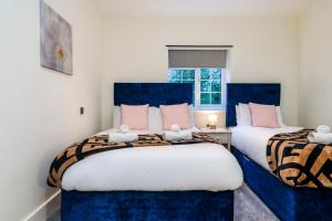 Two Waters 4bed Luxury Business and Leisure