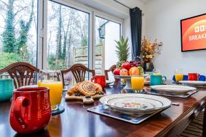 Two Waters 4bed Luxury Business and Retreat