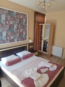 MAHALI HOTEL