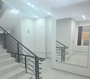 Premium Smart Apt Mir 28