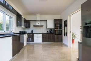 Casa Rosa - Heated Pool & Sea Views