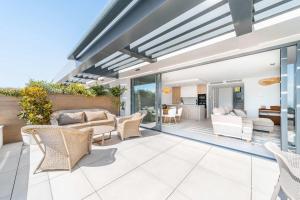 Los Acebos Private Pool Terrace Sea Views