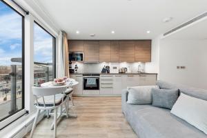 Riverside Living in Central London