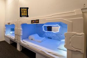 NAPTAPGO - Japanese Premium POD Hotel - 10 Mins Walk From Golden Temple