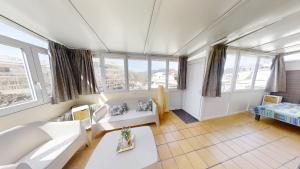 Passeig Maritim,33