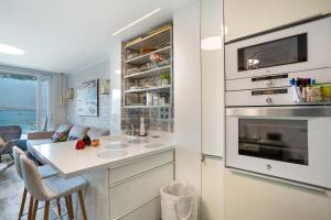 flat Belvedere las canteras beach