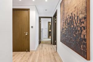 Luxury 2BR in Downtown Dubai Near Burj Khalifa