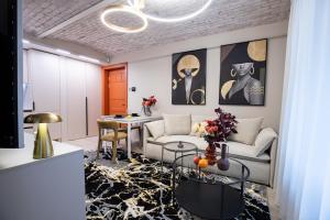 Esplanade Old Town center Studios - Self Check-In - Fast Wifi - Smart TV