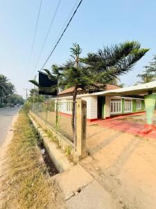Ceylon Grand Airport Tourist Accommodation
