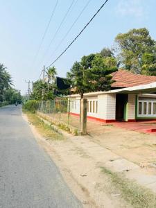 Ceylon Grand Airport Tourist Accommodation