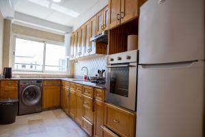 2 BEDROOMS, AC, Parking, Fiber, Elevator - Arribat Mall