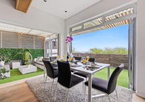 Exclusive 3-Bedroom Luxury Villa Cape Town CBD