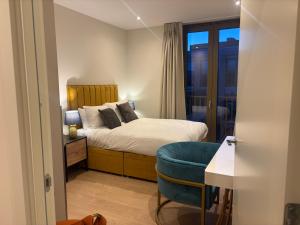 Stunning and central three bedroom Penthouse with roof terrace