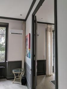 Stylish Town House with 3 bedrooms and private parking