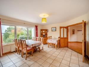 5 Bed in Mountcharles oc-ii11344