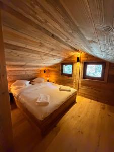 Ski Chalet few minutes to Piste