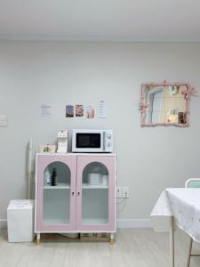 Awesome Day Pastel Stay 3min Banwoldang Station near Dongseong-ro