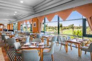 Hilton Pyramids Golf