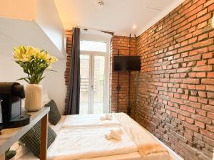 Studio Apartment Industrial Look - eigenes Bad und Küche - NEU