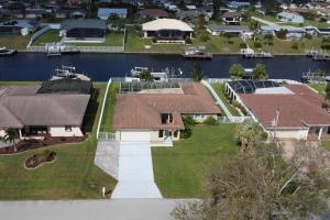 1209 SE 32nd Ter