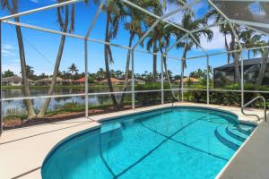 13619 Gulfbreeze St
