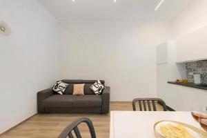 Residenza il Bruco 1 Wing Apartment - Fast Metro to Milan & San Raffaele