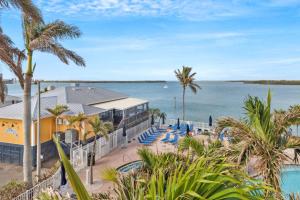 Lovers Key Resort 206