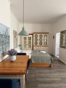 Ferienwohnung EG BoLA Parkplatz Küche Bad Hund Zentrum Hamburg