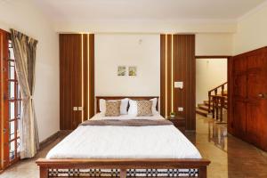 Auro Villa 5BHK Triplex Villa North Bangalore