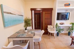 Piale Palms Makenzie Beach Front Apartment Larnaca Airport Area