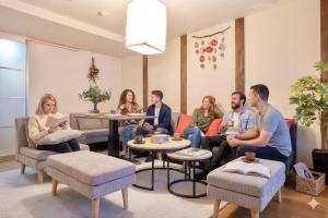 Kizuna 絆 - 5 Bedding in 2 Japanese-style Bed Rooms, 11 PAX, 30min to USJ, Kaiyukan Aquarium, Namba, Osaka Catsle, and Tsutenkaku Tower, Self-check-in Property, Quiet Neighborhood Stay, Perfect for Families & Business Guests, Extended Stay Perks