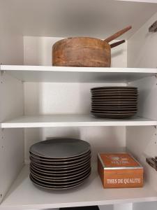 Große Wohnung - 5 Betten - Balkon - 2 Bäder - Parkplatz