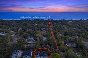 5BR Family Steps to Beach w Private Pool Spa & Game Room