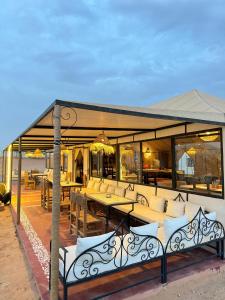 Erg Chebbi Brothers camp & Activities