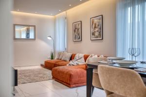 3BR Villas Book 1 apartment or Entire 6BR Villa