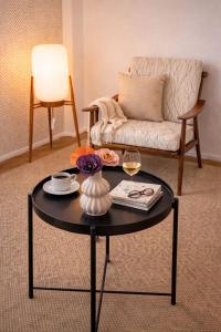 96m2 of comfort and style: 4BD apartment in Old town