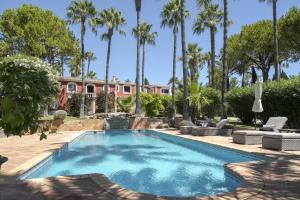 Villa Oasis by CadenzaLux