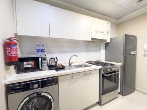 Charming Hideaway Studio with Cozy Views